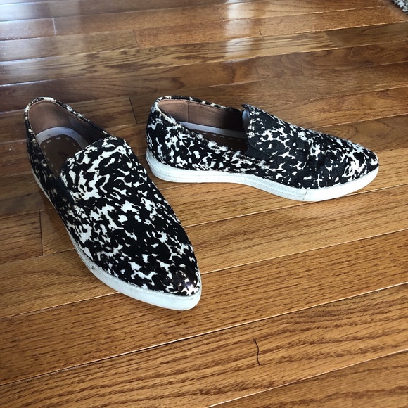 Jeffrey Campbell Shoes - JEFFREY CAMPBELL Marvey Sneakers  Size 6